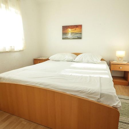 Apartments Teo Privlaka  Eksteriør bilde